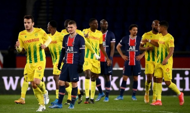  汉诺威96中场失控酿苦果，失误连连痛失好局遭逆转