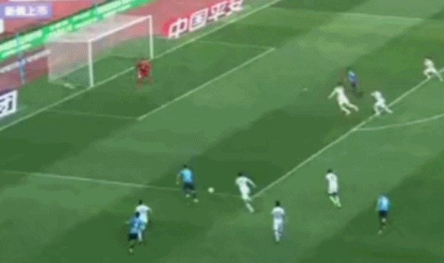  克莱蒙保级关键战告捷，防守反击战术执行到位