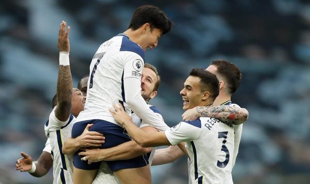  西汉姆联队长头槌制胜球助球队险胜热刺