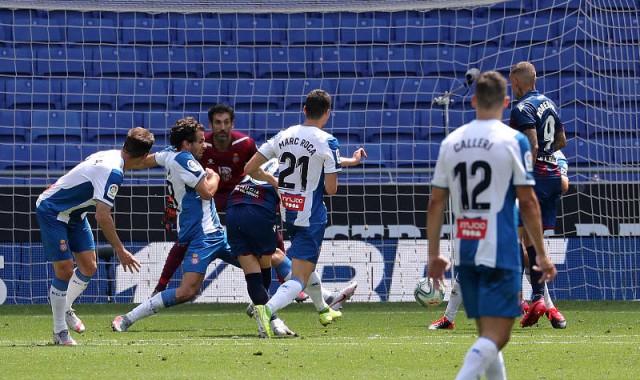  法甲黑马昂热连胜跻身欧战席位  